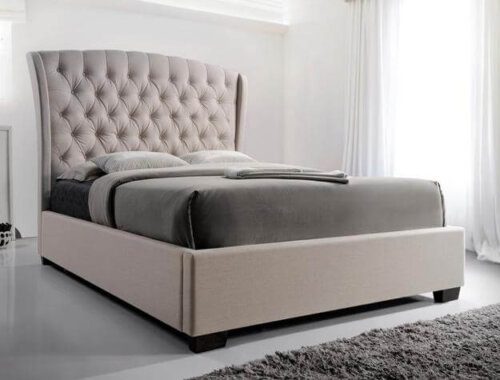 Kaitlyn Tufted Bed